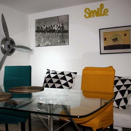 Azzurra Flat Bari Center Appartement Buitenkant foto