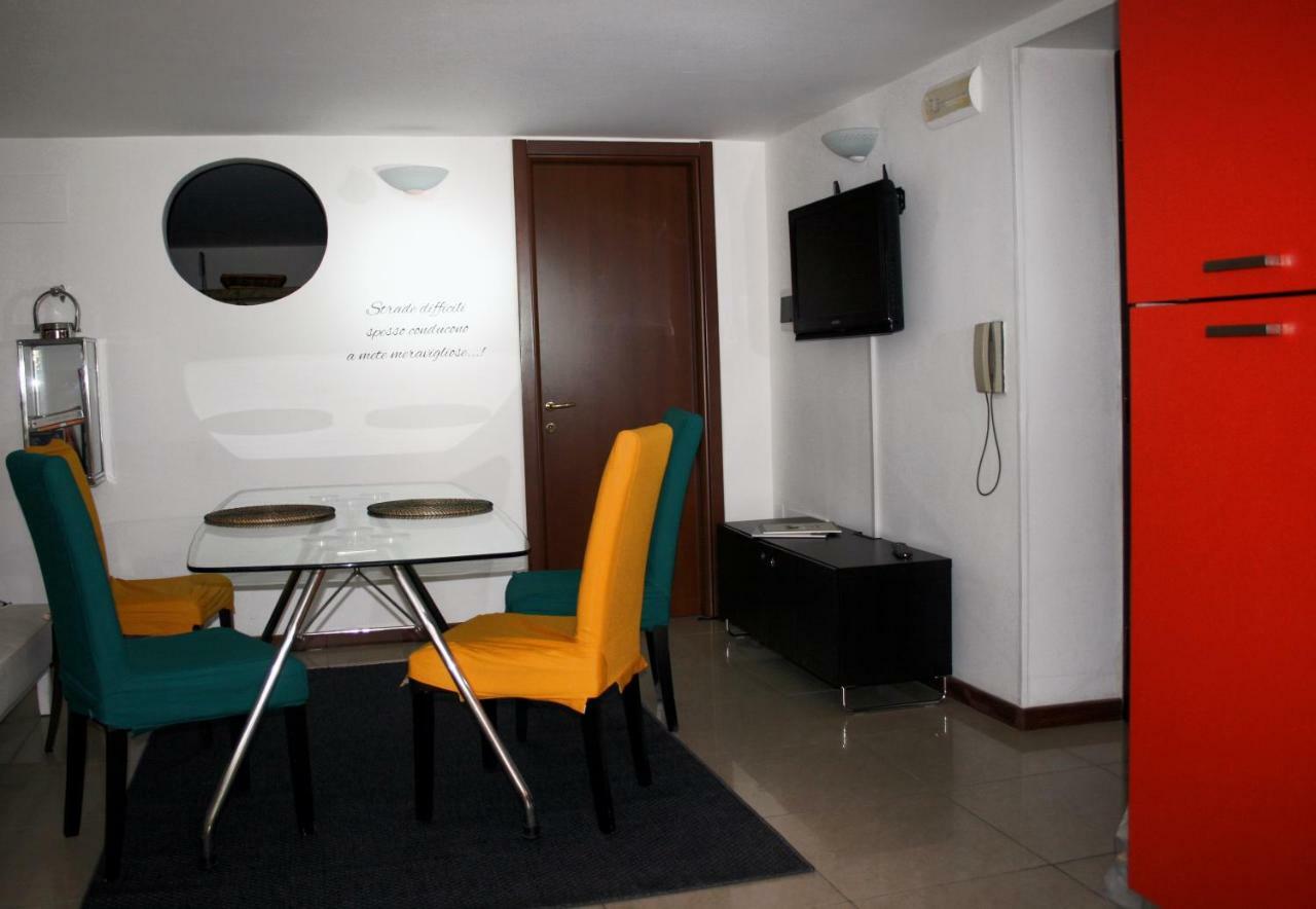 Azzurra Flat Bari Center Appartement Buitenkant foto